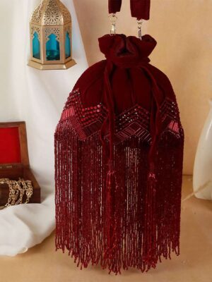 Inaaya Potli - “A Touch of Tradition, A Dash of Grace”