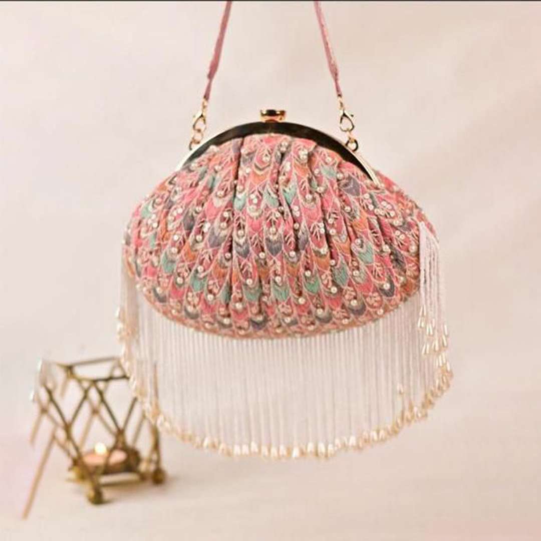 Nora Batua – Exquisite Craftsmanship with Timeless Elegance (1)