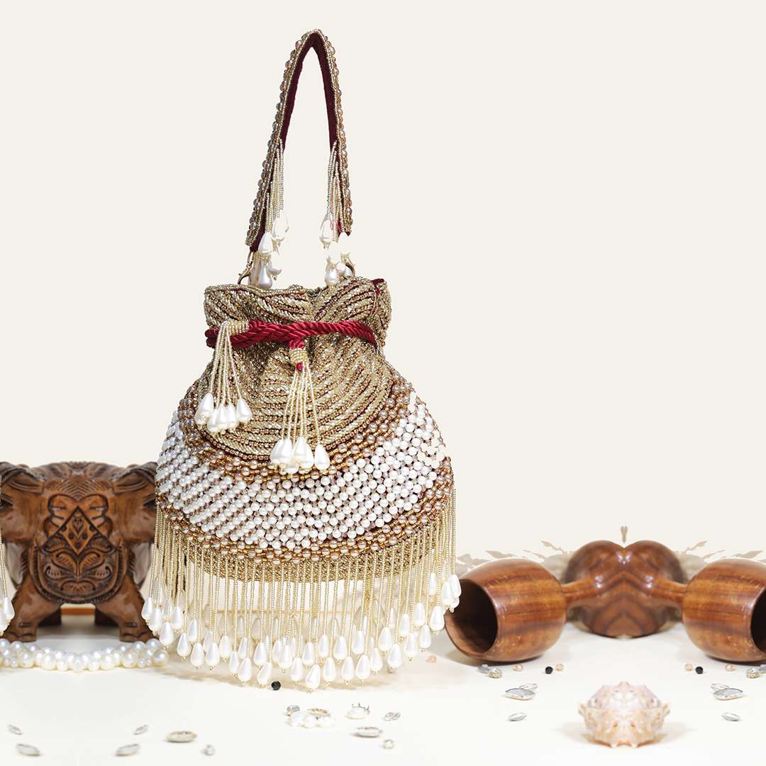 Aliza Potli - Maroon