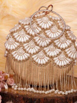 Round Bridal Clutch # 18