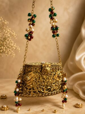 Shahi Angan Brass Clutch