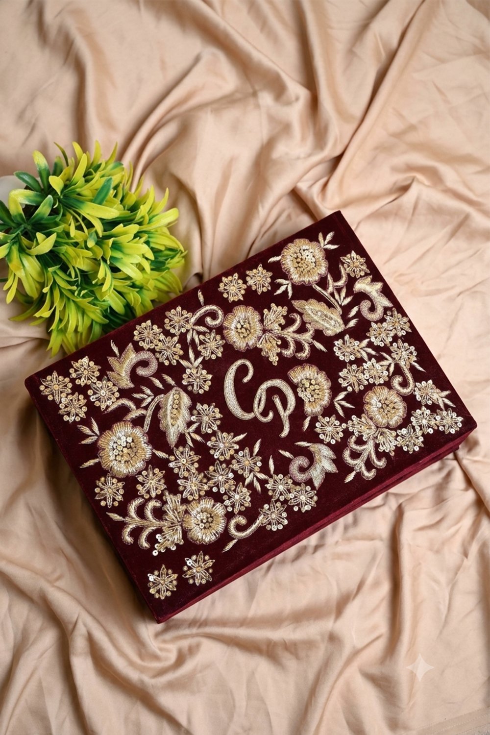 Personalized Jewellery Box – Premium 20 × 8 Inch Jewellery Organizer 1000 X 1500 px (13)