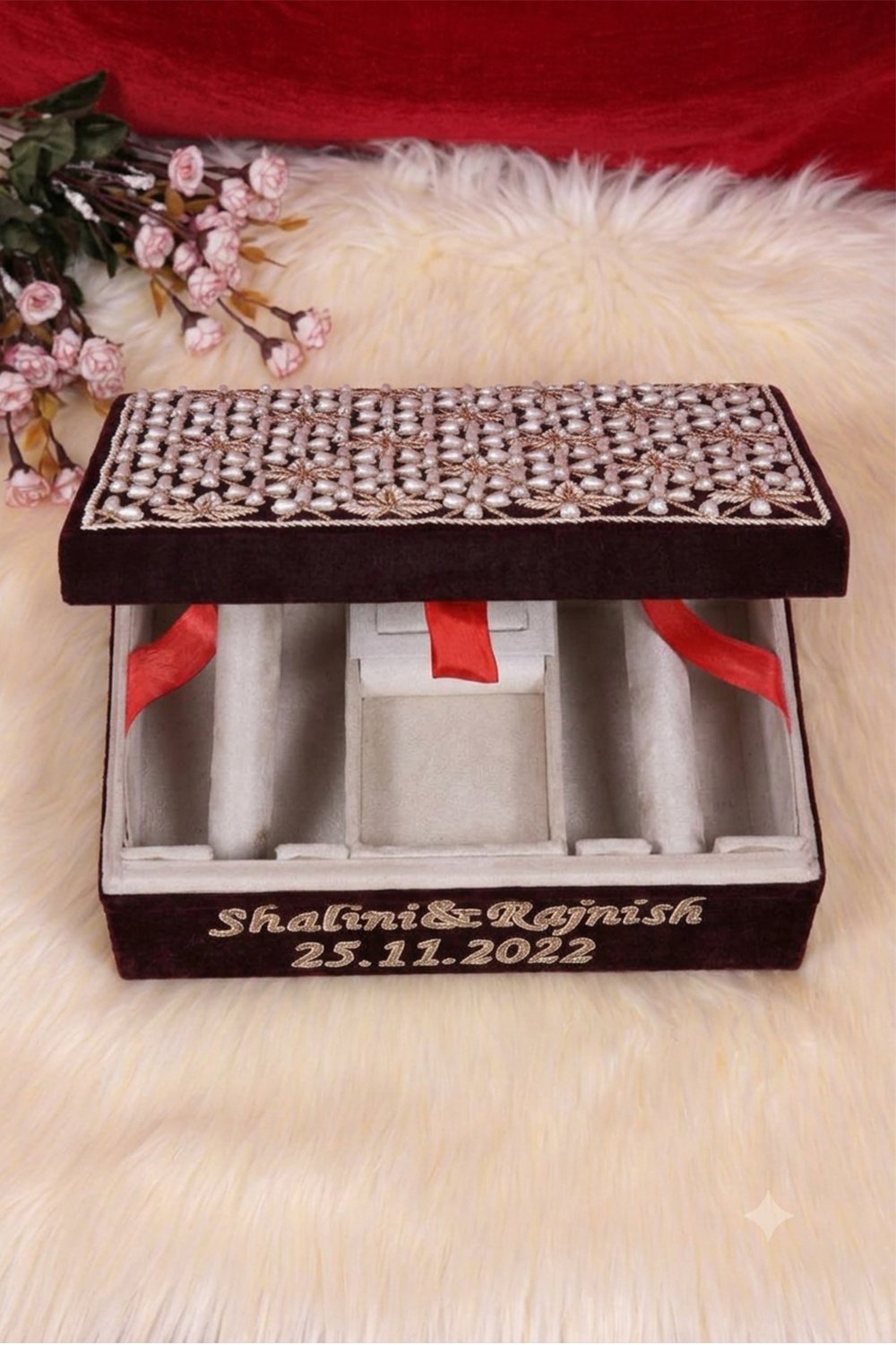 Personalized Jewellery Box – Premium 20 × 8 Inch Jewellery Organizer 1000 X 1500 px (7)