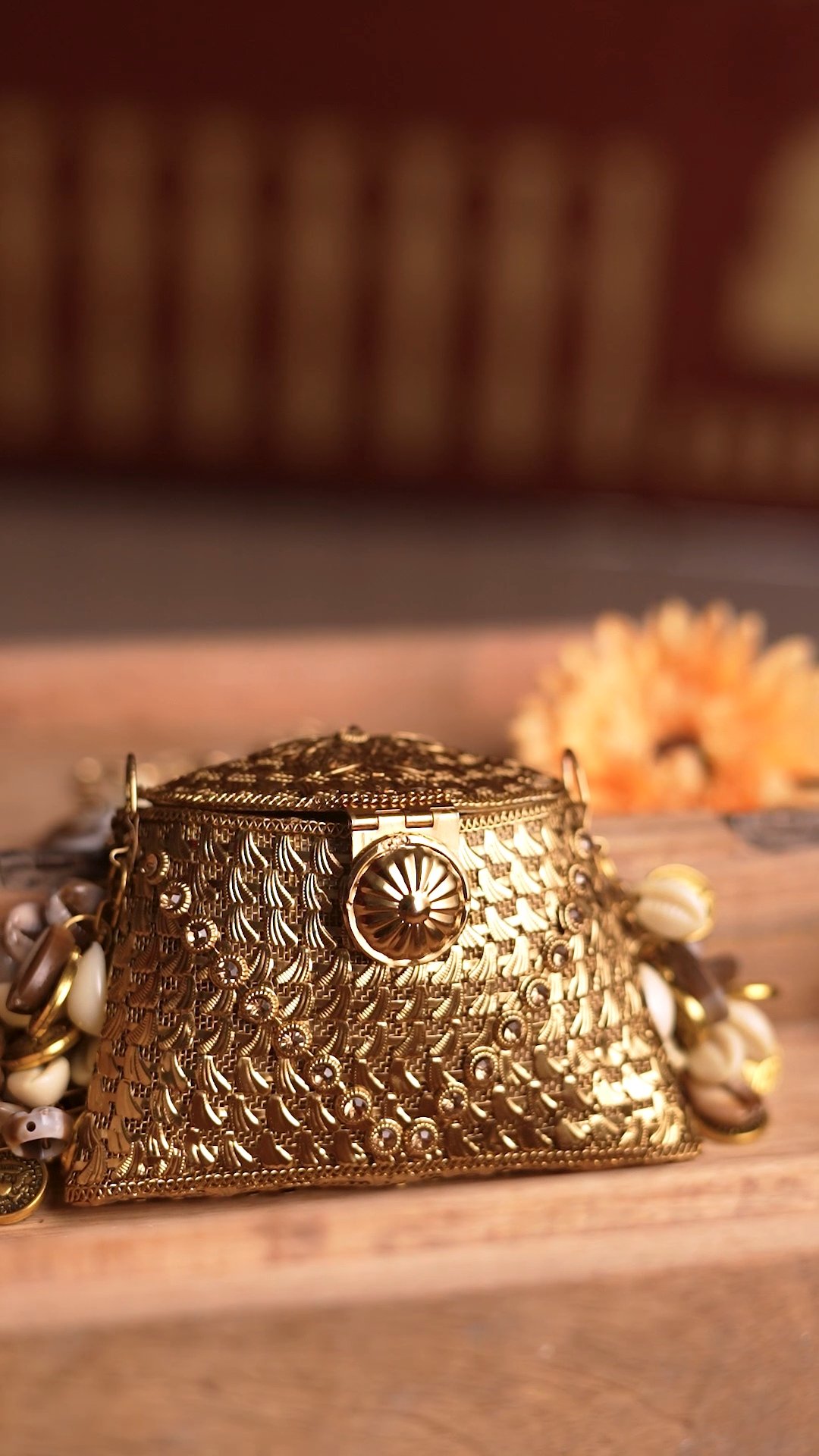 Zafrani Brass Mini Clutch - Image 2